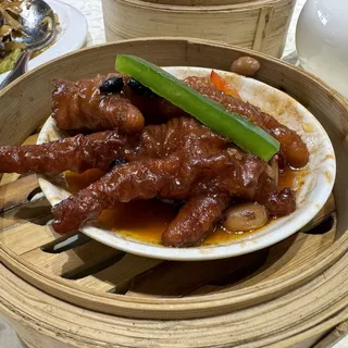 04. Chicken Feet with Black Bean Sauce