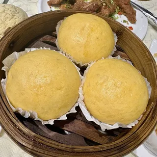 09. Steamed Custard Bun