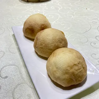 27. Baked Coconut Bun