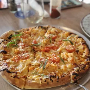 Lobster and shrimp pizza