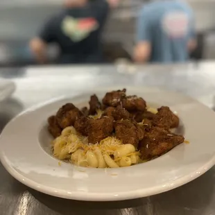 Ralo&apos;s Mac &amp; Cheese