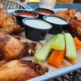 poultry, fried chicken wings, chicken wings and fried chicken, chicken wings, fried chicken, chicken, food, bbq chicken, bbq wings