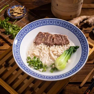 Lucky Beef Noodle (Clear Broth)