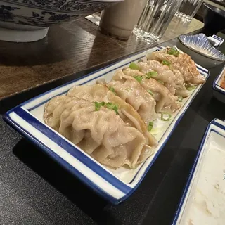 8 Piece Potstickers Pork And Cabbage