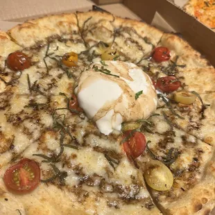 Burrata Pizza