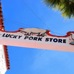 Lucky Pork Market