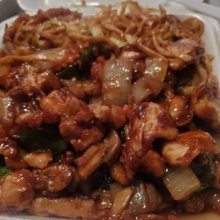 chicken and vegetables in sauce