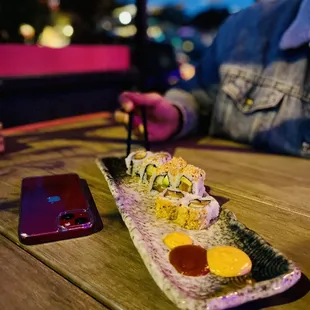 Crunchy Atomic Salmon Roll
