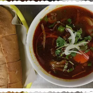 B7: Beef Stew w/ French Bread