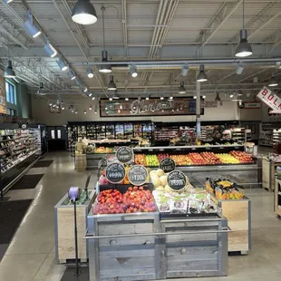 Large produce section.  Really like it.