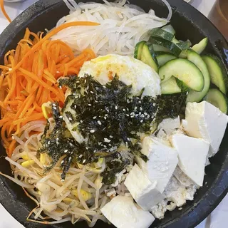 Vegetable Stone Pot Bibimbap