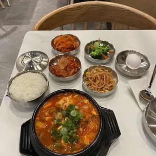 Spicy Kimchi Tofu Soup