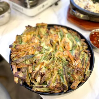 Iron Plate Seafood Pancake