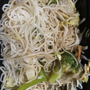 Lucky Star Vegetable Mei Fun a true Chinese cuisine!!