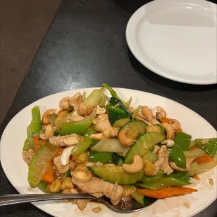 Cashew Chicken