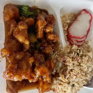 General tso&apos;s lunch special