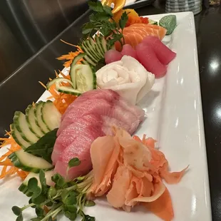 Cute Thai street food and sushi