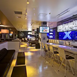 sushi and sashimi, interior