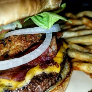 westernburger, barbecue, that lines up your meal with, an onion ring; maybe a horse rise in car ride; you will enjoy the round up of flavors