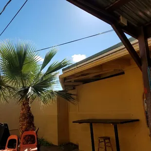 Patio, got the nice sunny day I'm going to sit outside