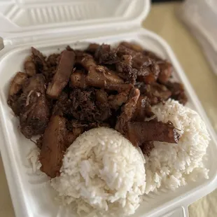 Pork adobo (10/10) delicious!!!