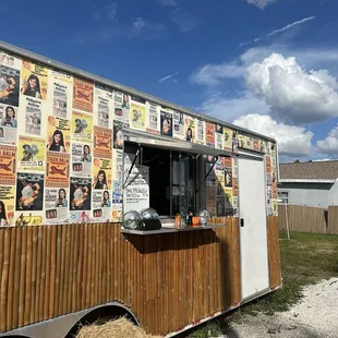 Food truck. Super cute design!