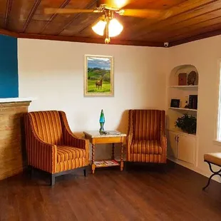 MH LuckyVistaMotel Campbellsville KY Property Lobby