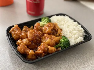 Happy House Chinese Retaurant