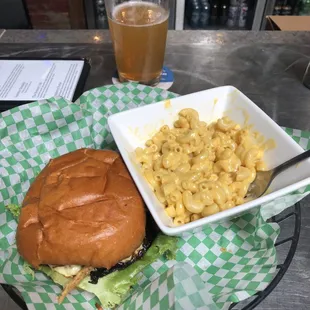 Portobello burger with Mac and cheese!