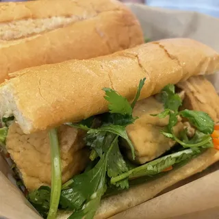 BanhMi Sandwich-Tofu*