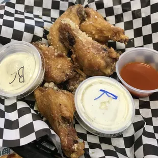 Garlic parm wings