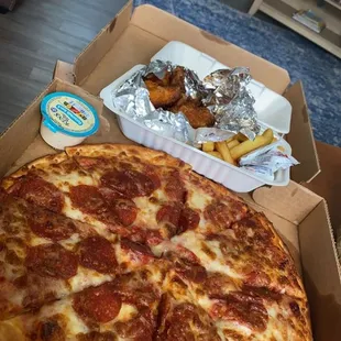 I just ordered NY pizza and Buffalo spicy wings and they gave me a side of fries for free so I'm super happy it was so good