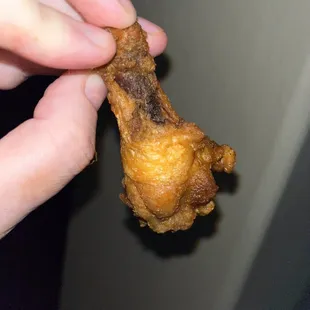 10 piece wings buffalo mild. Burnt so much they could not be bitten into.
