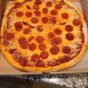 Large Pepperoni Pizza  06-17-2022
