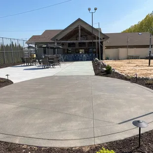 a view of the patio area