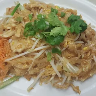 38. Pad Thai Noodle