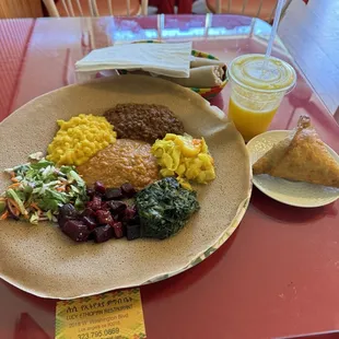 Veggie Vegan Sampler Platter Freshly Squeezed Mango Juice Lentil Samosa