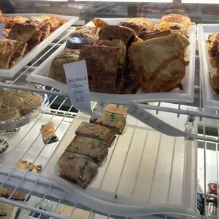 This is just a fraction of the baked goods they offer ! I wish I could have bought one of everything