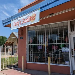 Easy to miss, but look for the gorditas banner outside!