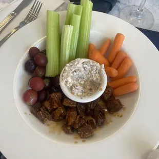 Candied sticky pork &amp; belly &amp; crudite