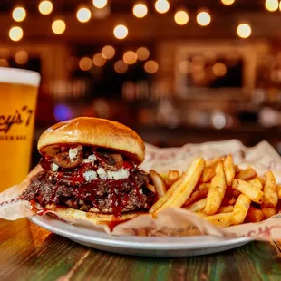 Betty Bleu Smash Burger