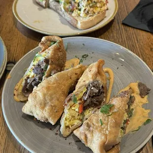 Breakfast eggrolls