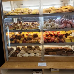 a display case full of donuts