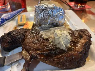 The District Bar & Grill