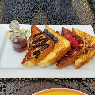 Flight of French toast