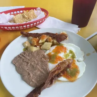 Huevos ranchero