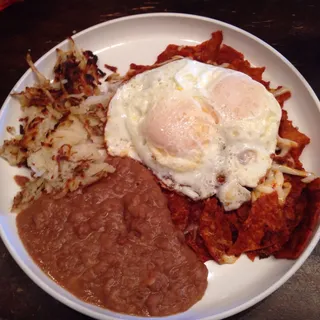 Chilaquiles con Pollo