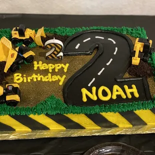a construction themed birthday cake