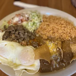 Chilaquiles with Carne Asada
