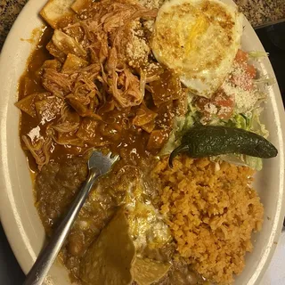 Chilaquiles Rojos